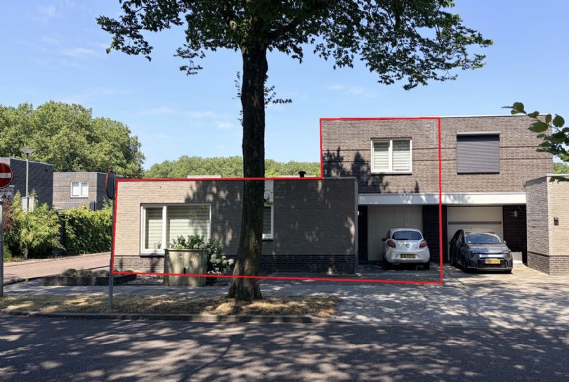 Huis te huur in Geleen aan Doctor Nolenslaan 5 – 4 kamers, 116 m²
