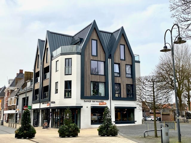 Appartement te huur in Sassenheim aan Hoofdstraat 215 – 4 kamers, 125 m²