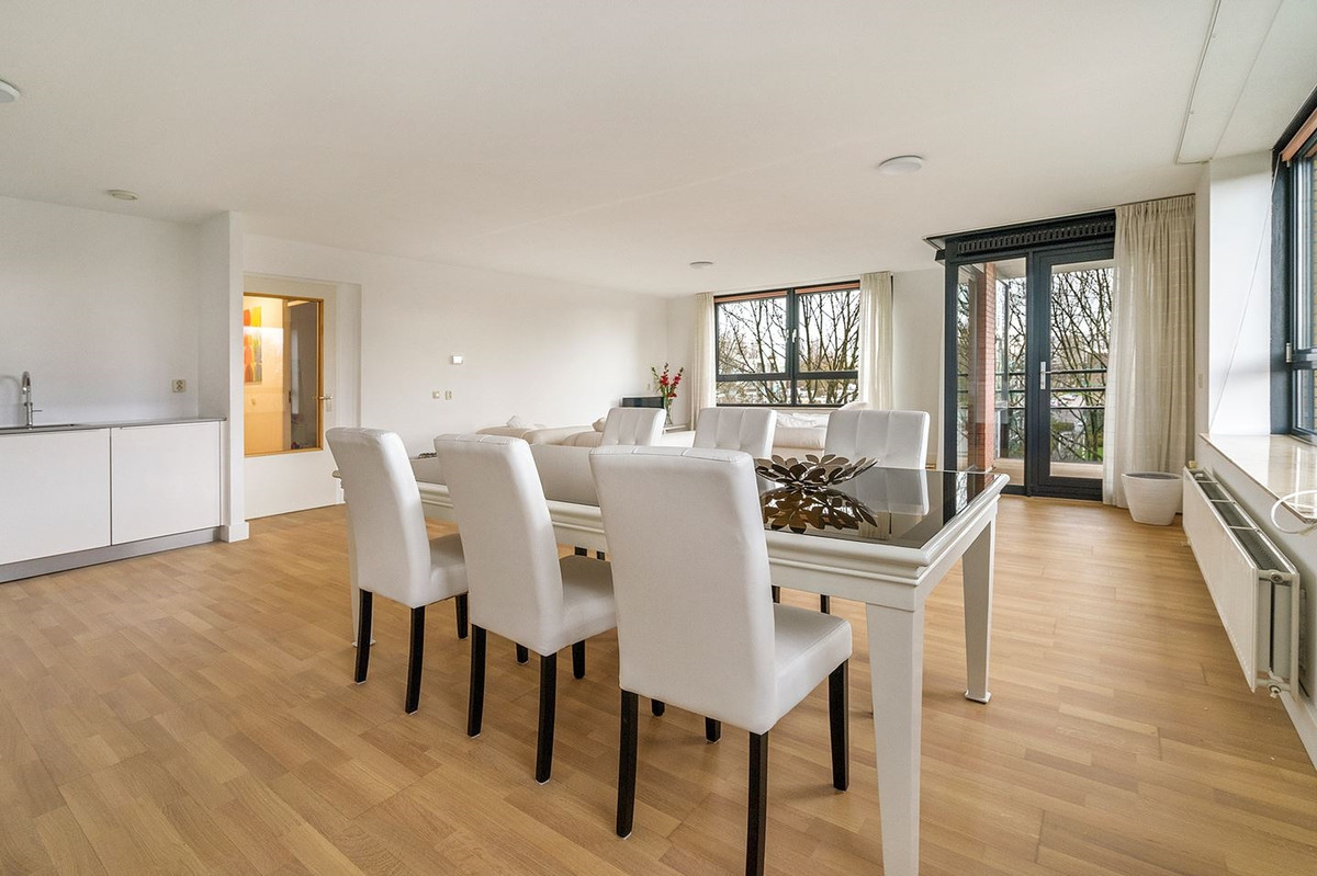 Appartement te huur in Amstelveen aan Fluweelboomlaan 33 – 3 kamers, 100 m²