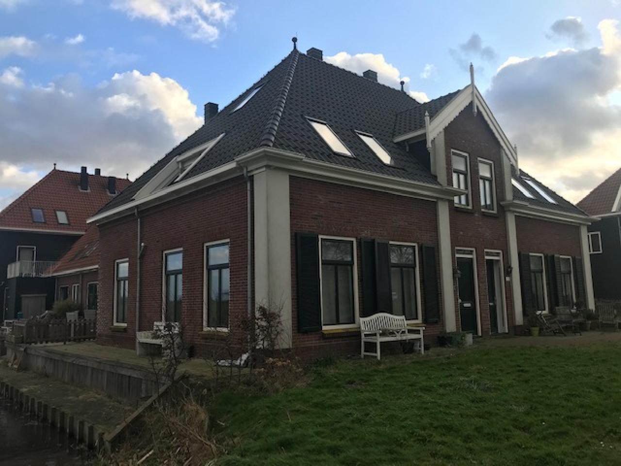 Appartement te huur in Broek in Waterland aan Motorrijtuigstraat 8 – 2 kamers, 91 m²