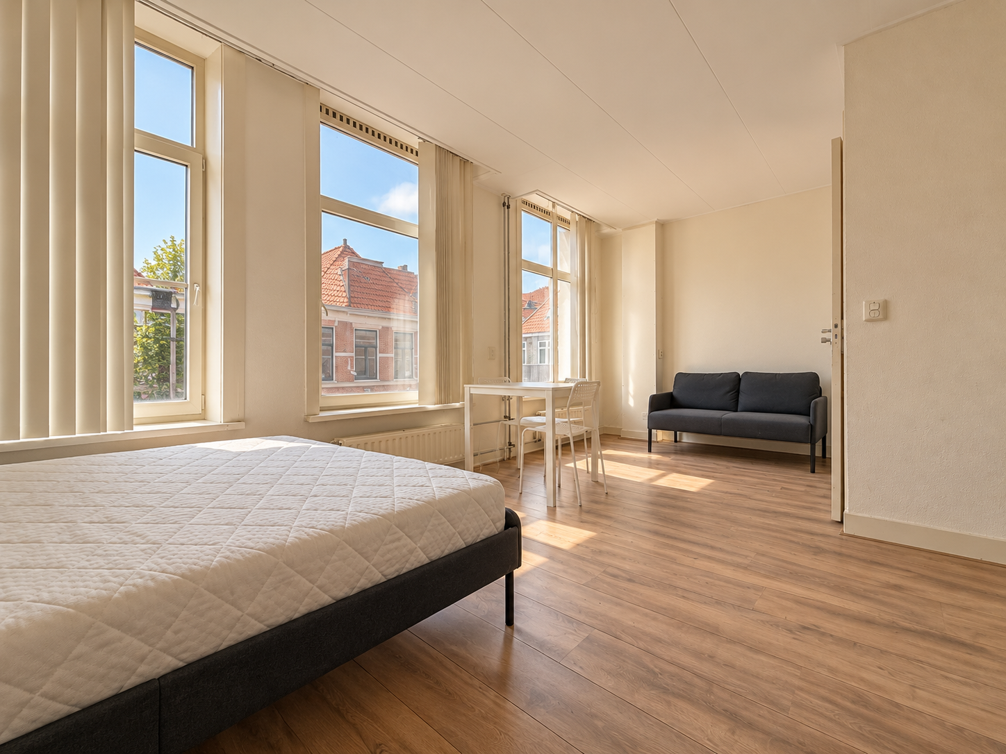 Studio te huur in Den Haag aan Van Bylandtstraat 81 – 1 kamers, 24 m²