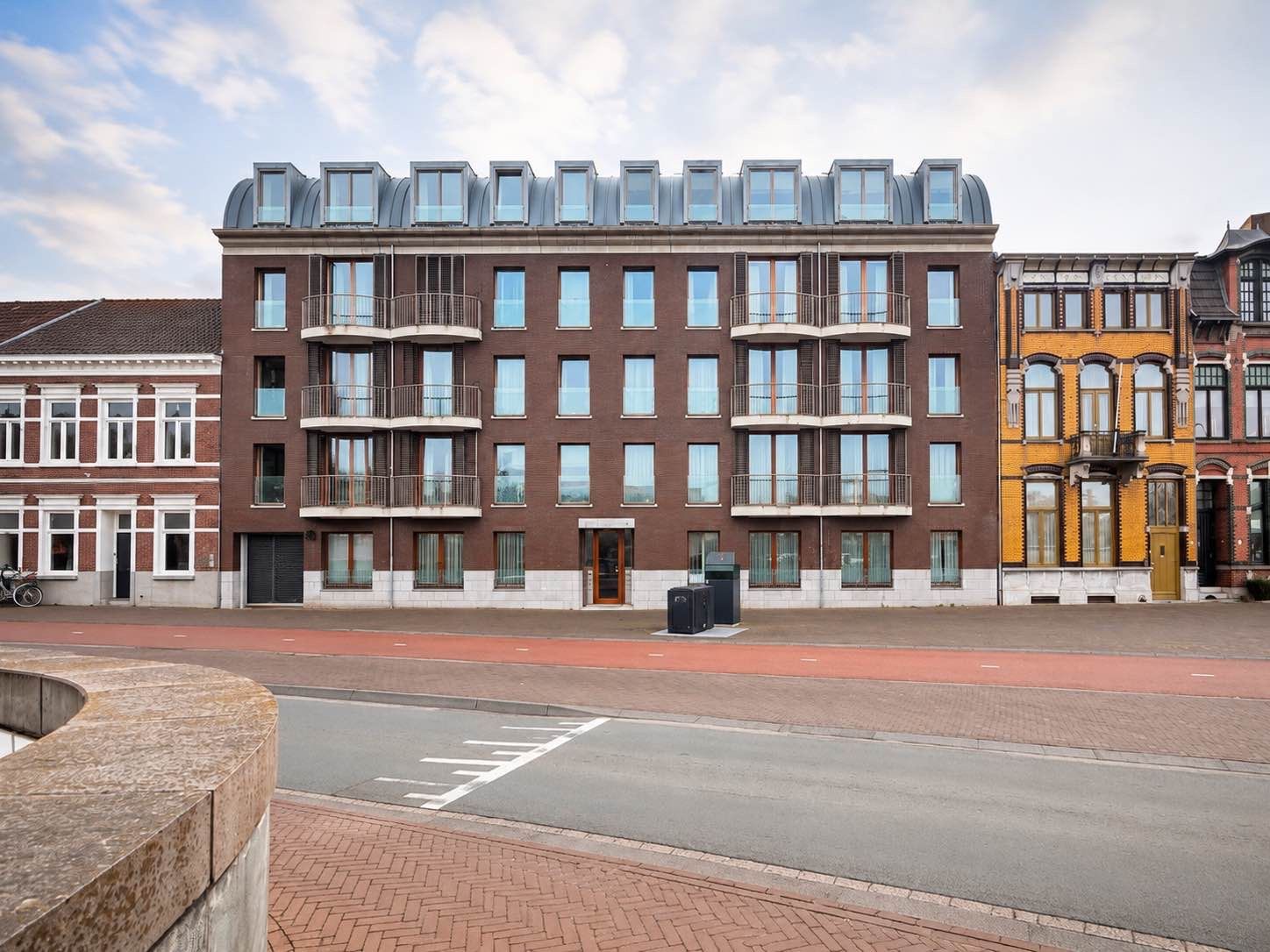 Appartement te huur in Venlo aan Burgemeester van Rijnsingel 2 – 5 kamers