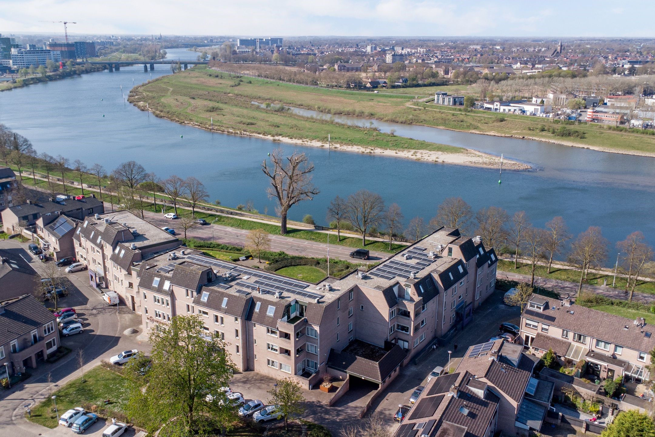 Appartement te huur in Venlo aan Doctor Cuypersstraat – 5 kamers, 184 m²