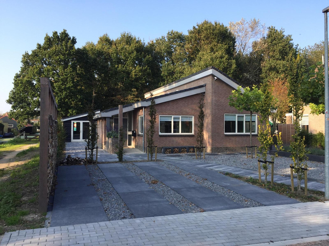 Huis te huur in Wervershoof aan Slotlaan 3 – 4 kamers, 110 m²