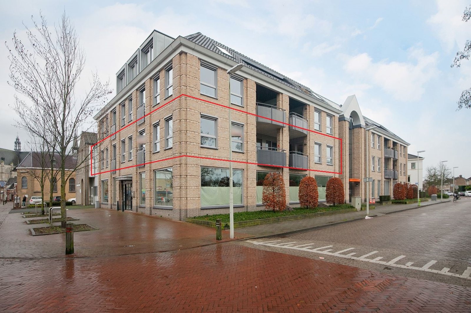 Appartement te huur in Wouw aan Strijp – 6 kamers, 232 m²