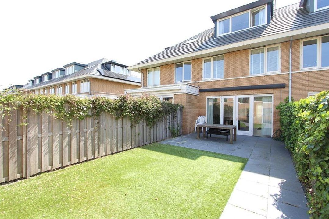 Huis te huur in Amstelveen aan Jasmijnlaan – 4 kamers, 120 m²