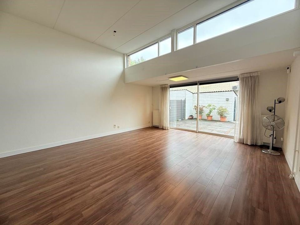 Huis te huur in Amstelveen aan Louis Couperussingel – 5 kamers, 153 m²