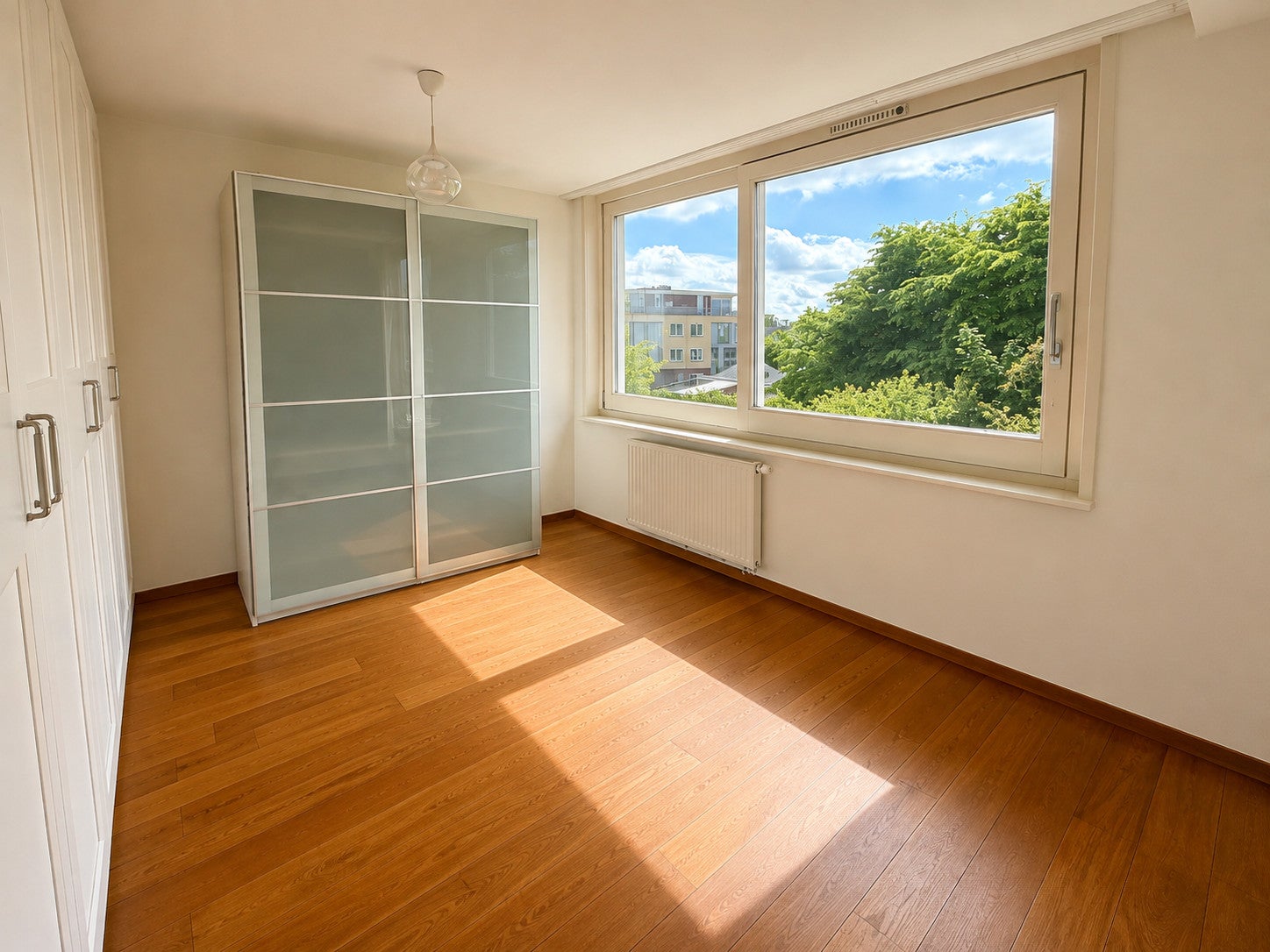 Huis te huur in Amstelveen aan Tulpenburg – 6 kamers, 150 m²