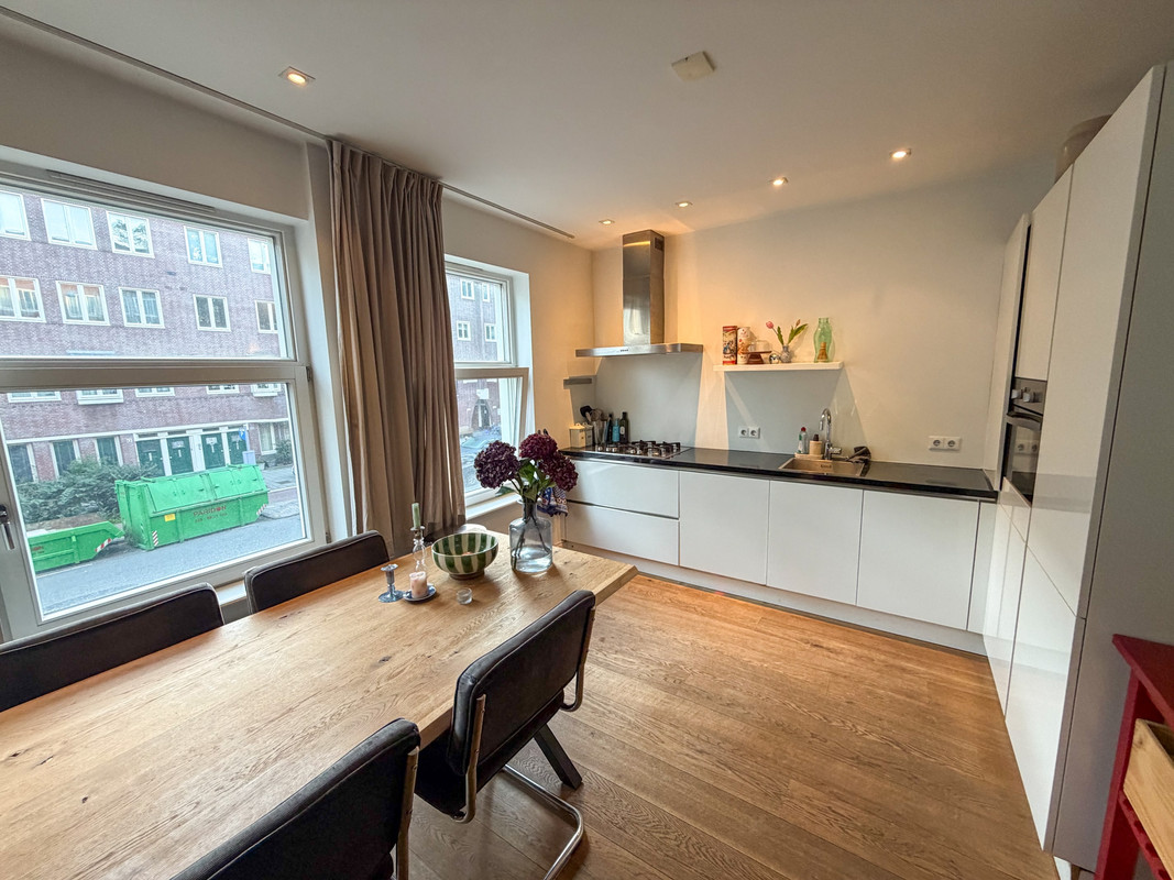 Appartement te huur in Amsterdam aan Aalsmeerweg 16h – 3 kamers, 52 m²