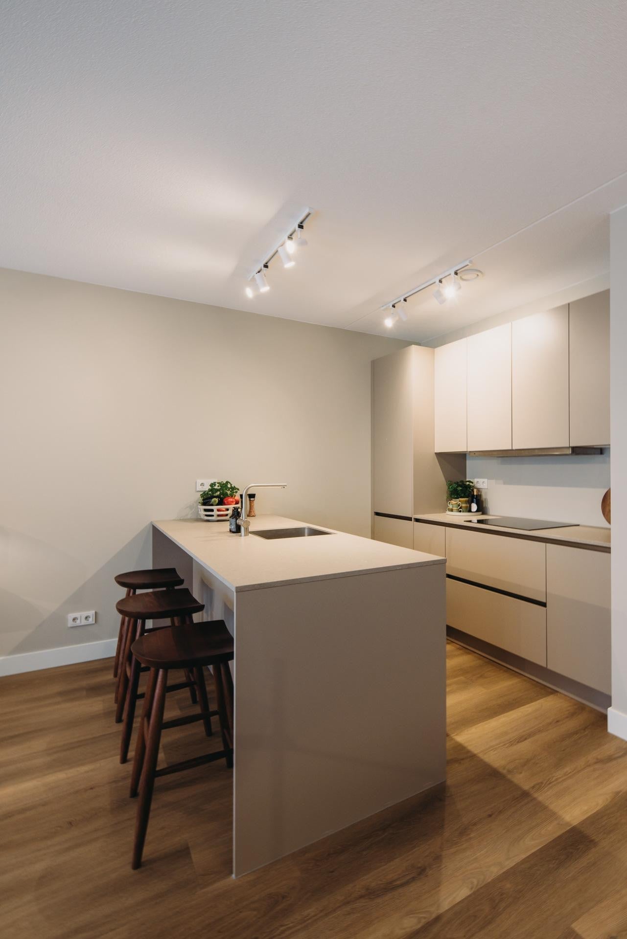 Appartement te huur in Amsterdam aan Ariana Nozemanstraat – 3 kamers, 83 m² (foto 3)