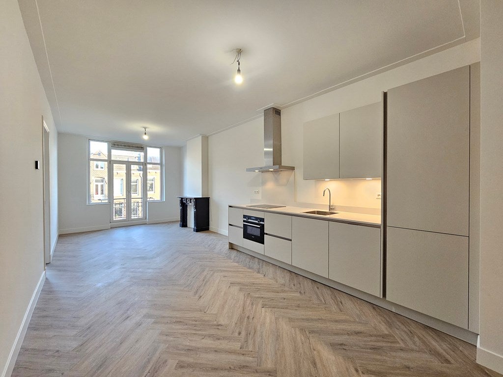 Appartement te huur in Amsterdam aan De Clercqstraat – 3 kamers, 65 m²