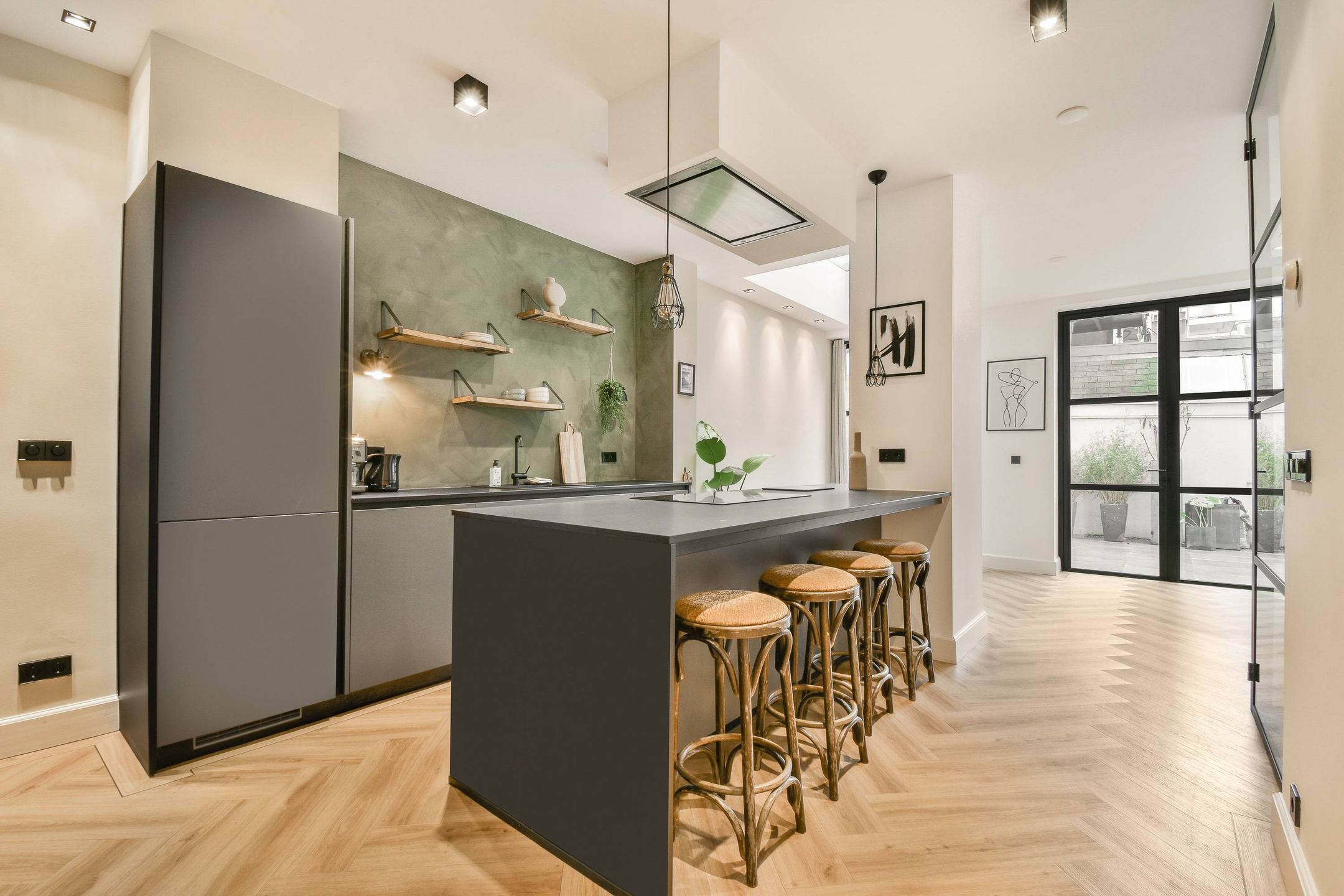 Appartement te huur in Amsterdam aan Eerste Boerhaavestraat 14-2 – 4 kamers, 105 m²