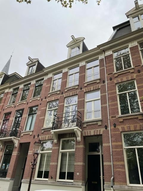 Appartement te huur in Amsterdam aan Gerard Brandtstraat – 2 kamers, 61 m²