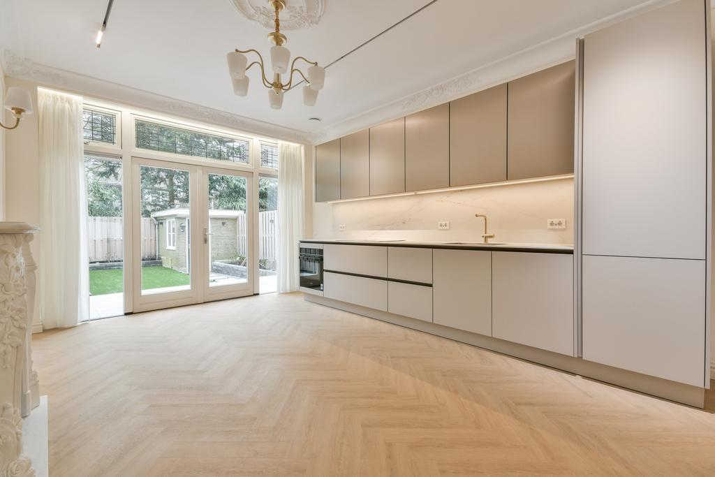 Appartement te huur in Amsterdam aan Gerrit van der Veenstraat 89-H – 4 kamers, 110 m²