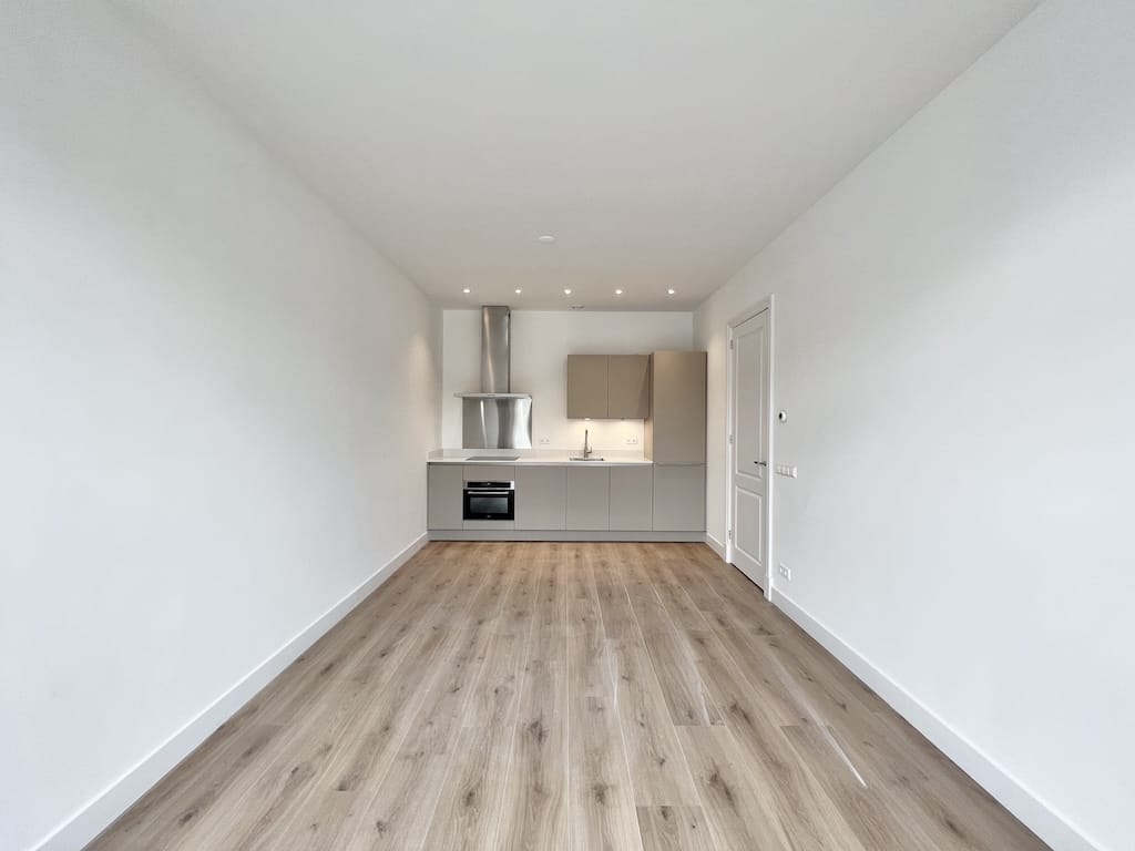 Appartement te huur in Amsterdam aan Hobbemakade – 3 kamers, 67 m²