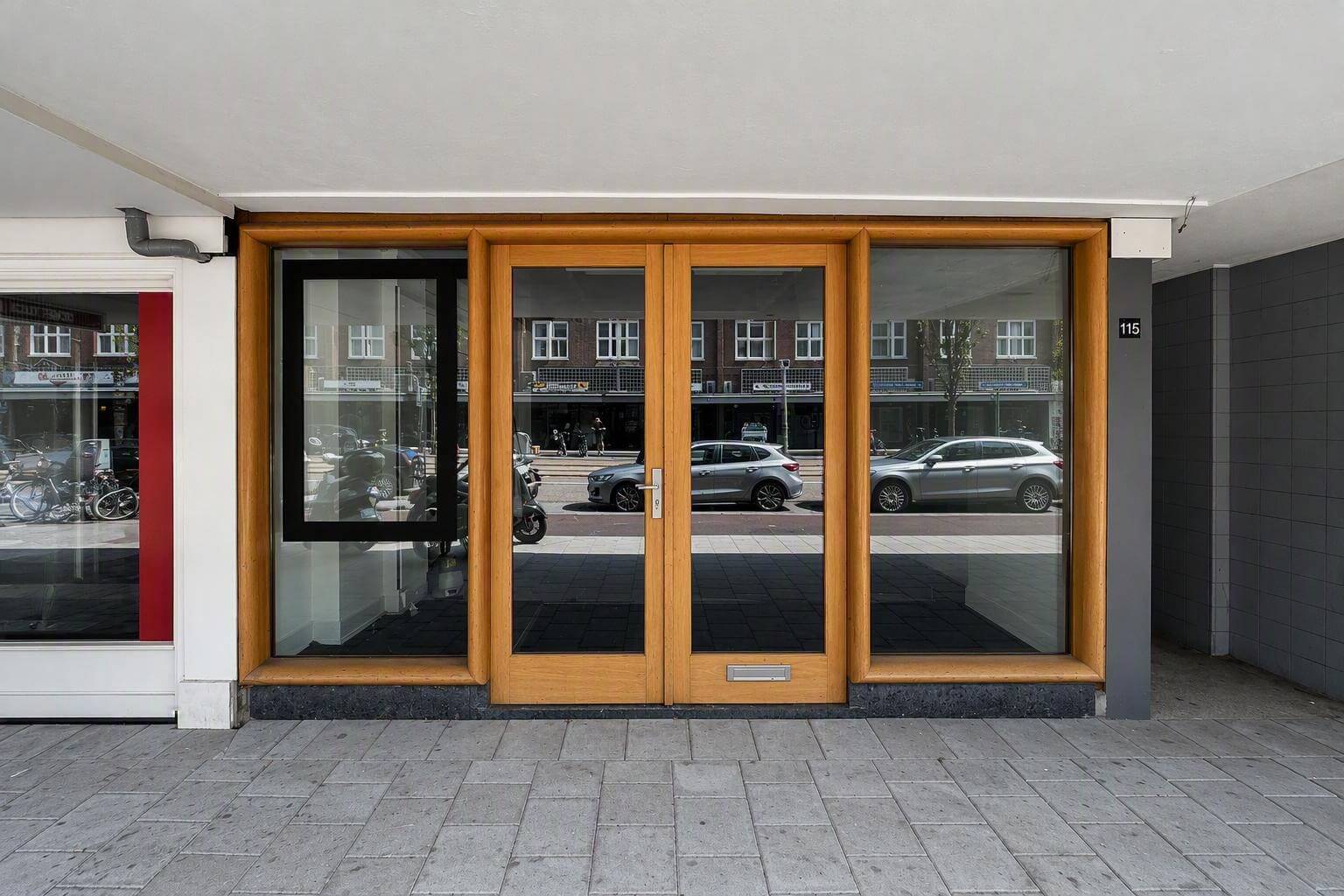 Appartement te huur in Amsterdam aan Jan Evertsenstraat 115h – 170 m²