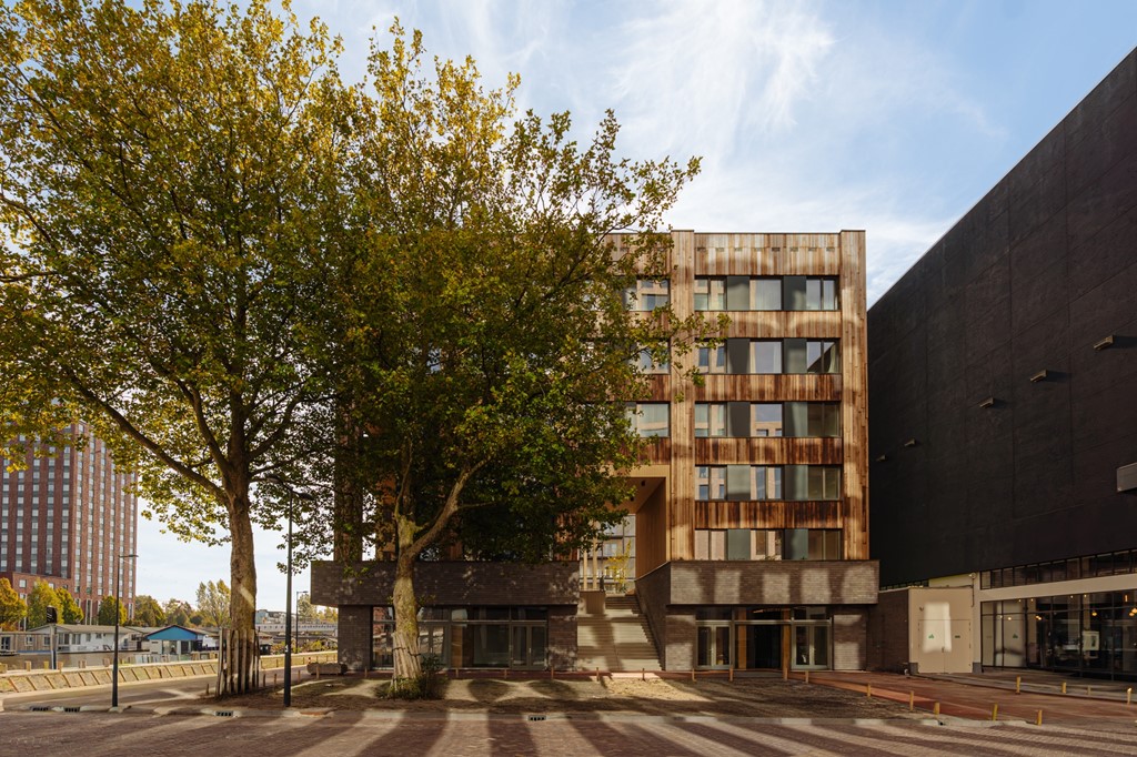 Appartement te huur in Amsterdam aan Joan Muyskenweg 15B-21 – 5 kamers, 129 m²