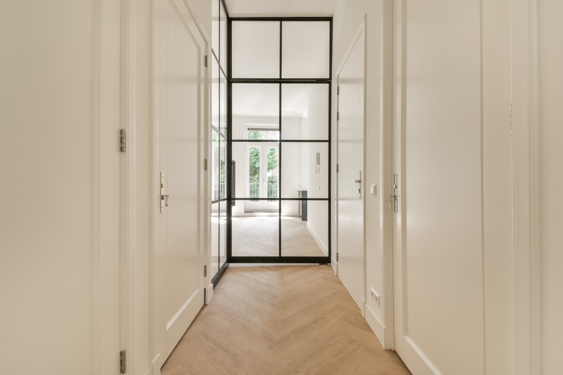 Appartement te huur in Amsterdam aan Johannes Vermeerstraat 36-3 – 3 kamers, 81 m²