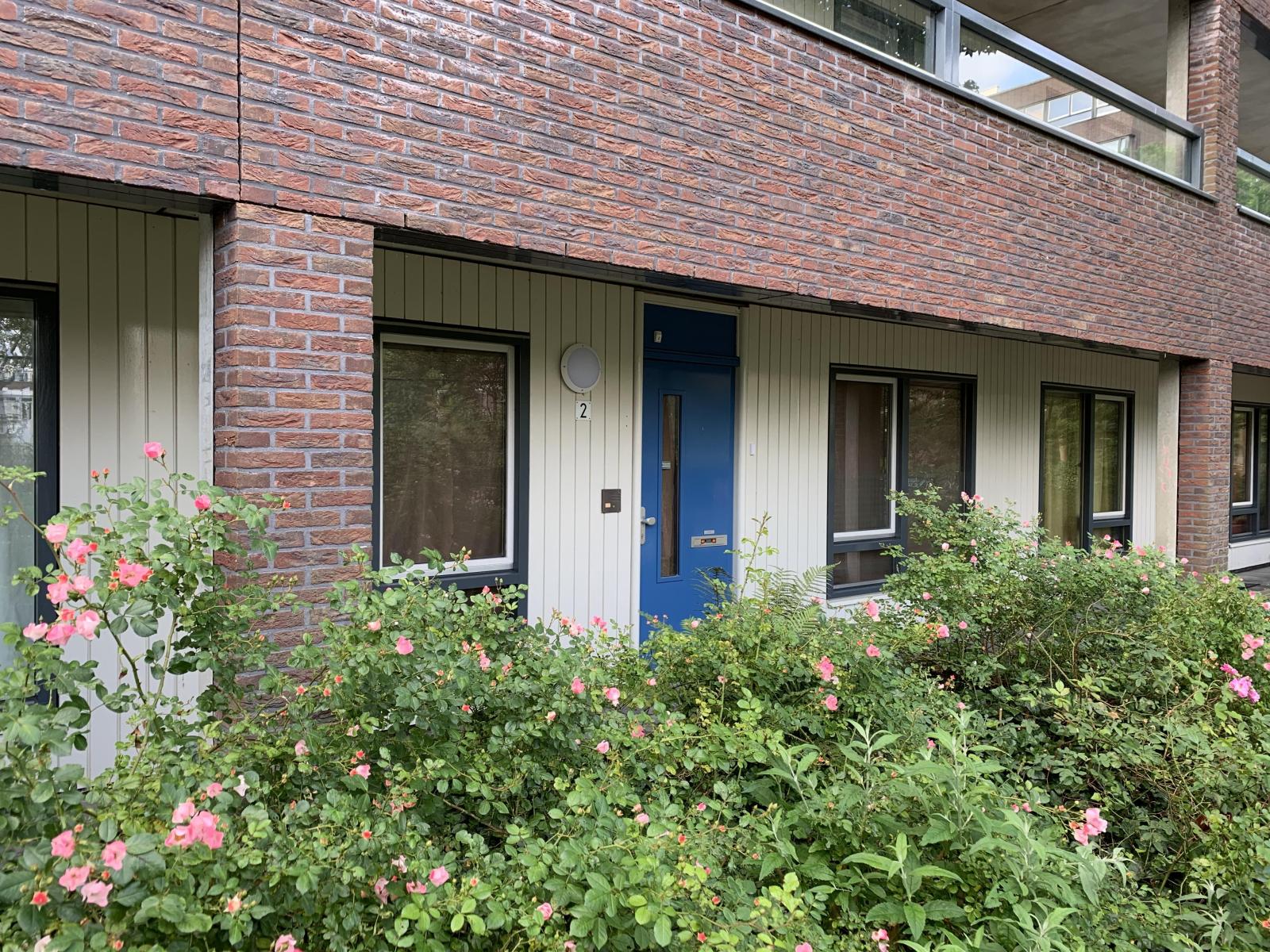 Appartement te huur in Amsterdam aan Joos Banckersplantsoen 2 – 2 kamers, 100 m²