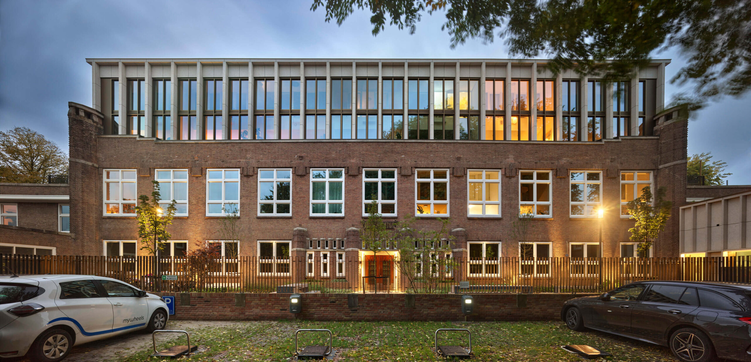 Appartement te huur in Amsterdam aan Kamerlingh Onneslaan 1 – 90 m²