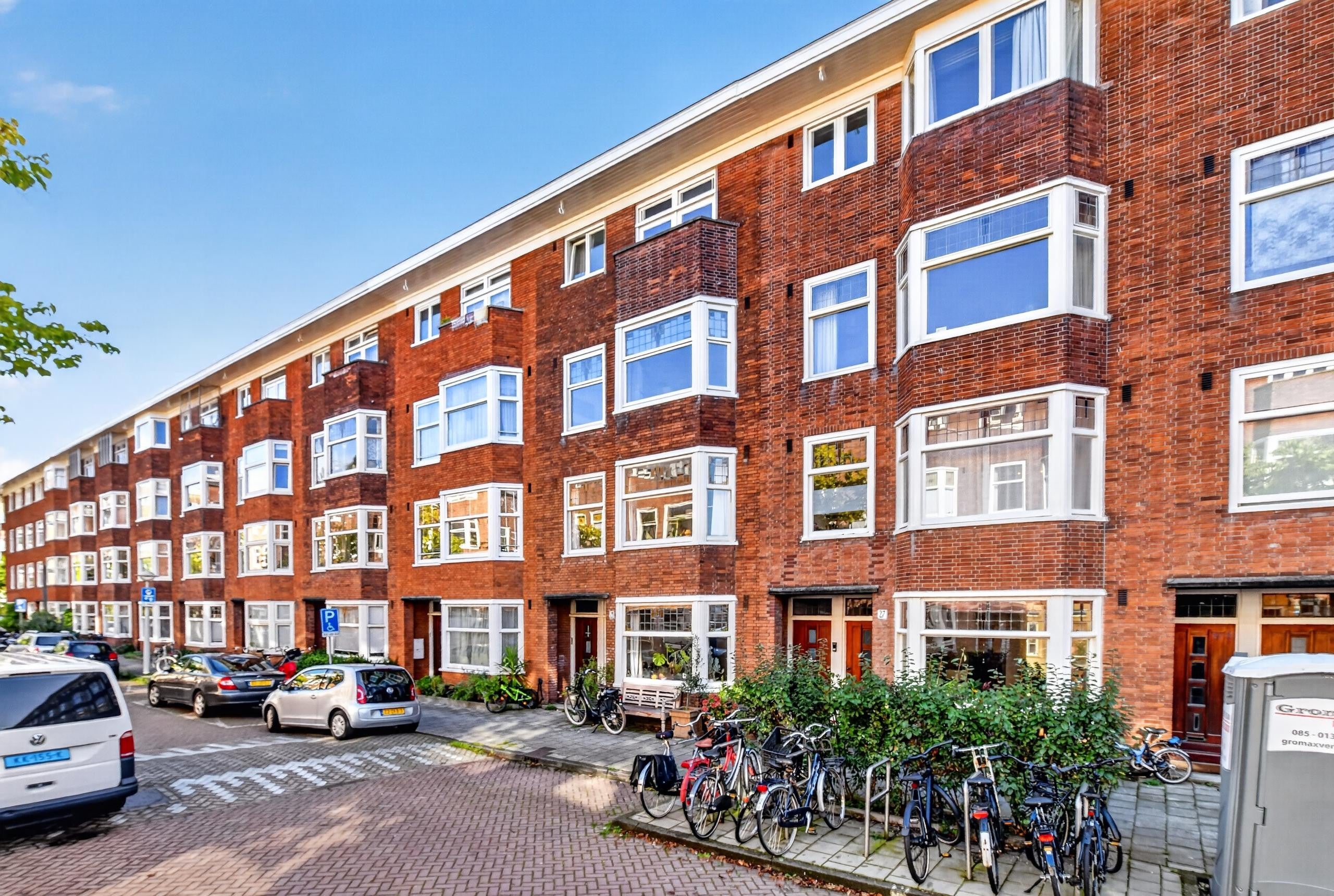 Appartement te huur in Amsterdam aan Kribbestraat – 5 kamers, 128 m²