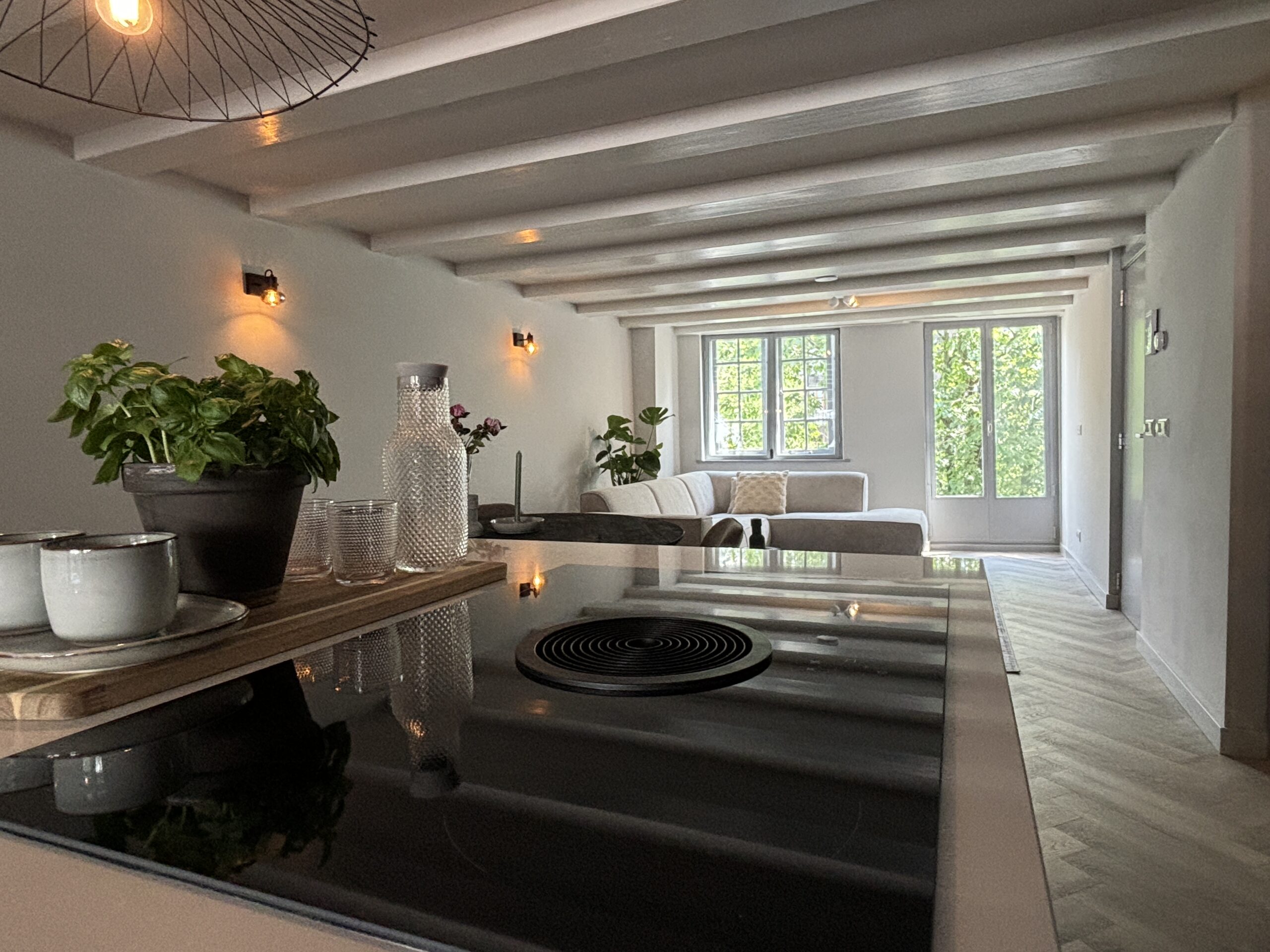 Appartement te huur in Amsterdam aan Kromme Waal 20F – 3 kamers, 64 m²