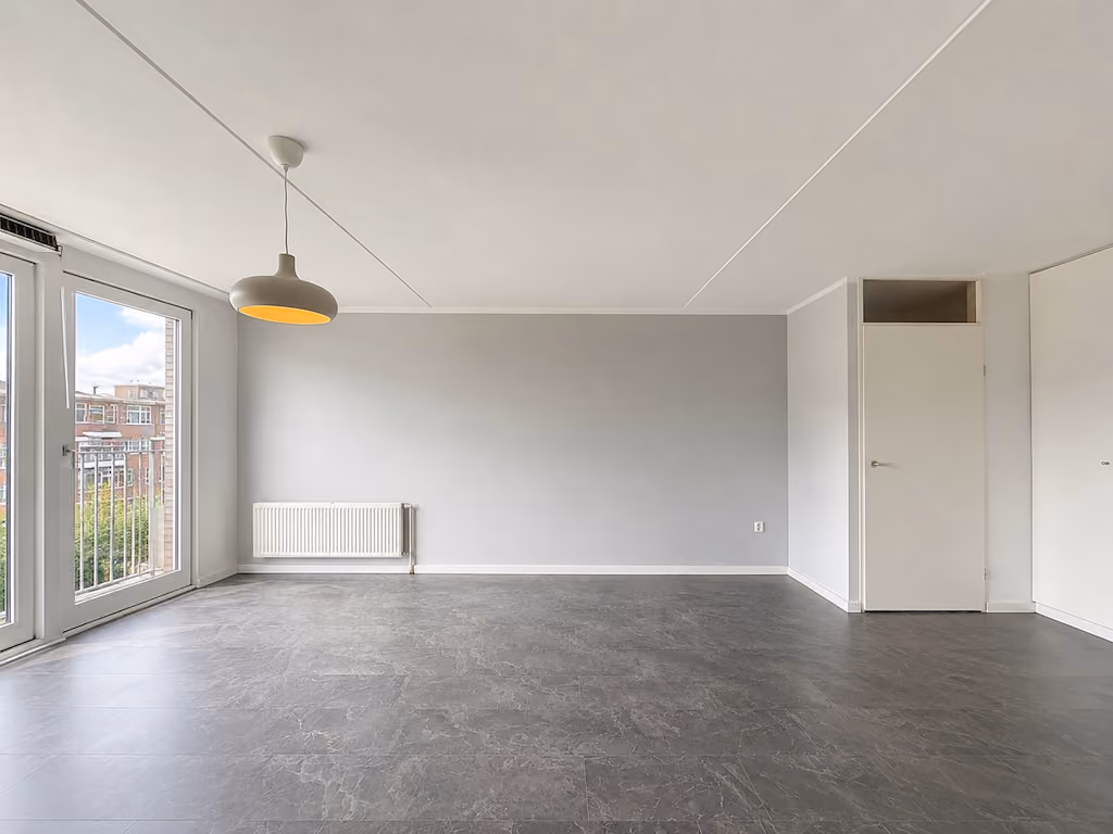 Appartement te huur in Amsterdam aan Leeuwendalersweg – 4 kamers, 80 m²