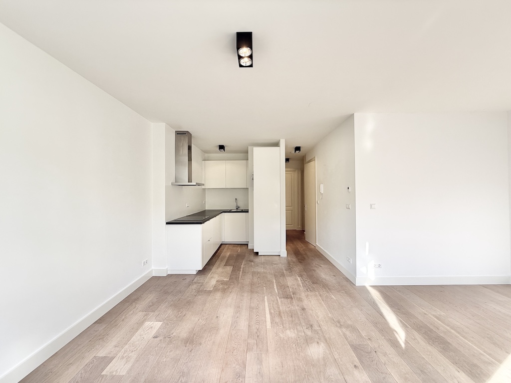 Appartement te huur in Amsterdam aan Leiduinstraat – 3 kamers, 55 m²