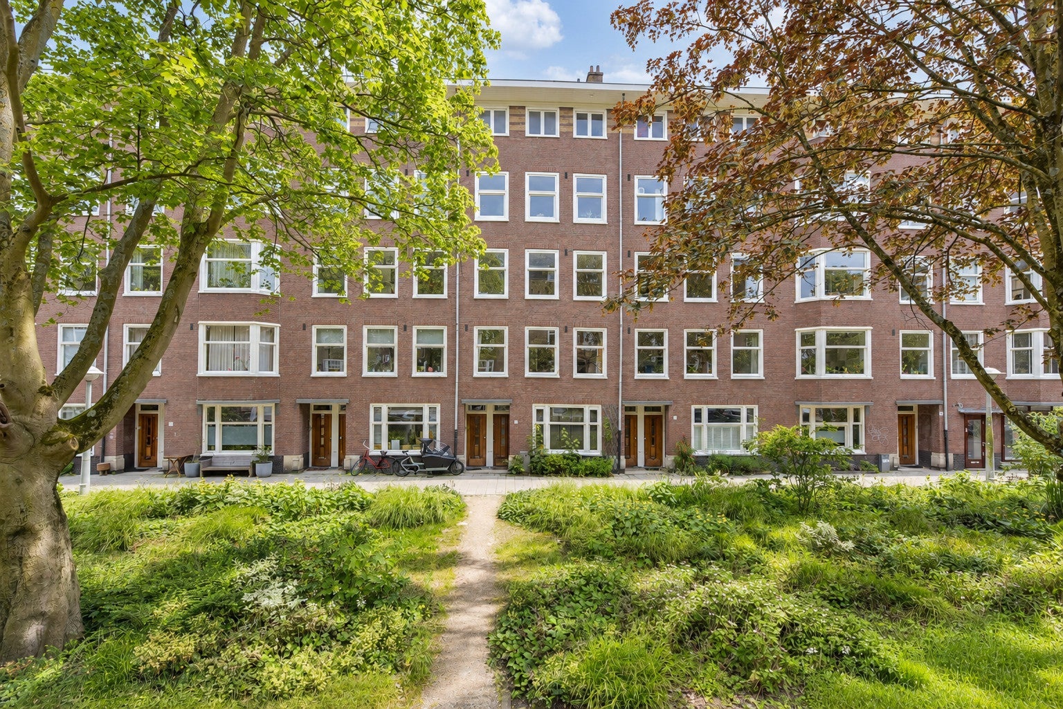 Appartement te huur in Amsterdam aan Lekstraat – 4 kamers, 58 m²