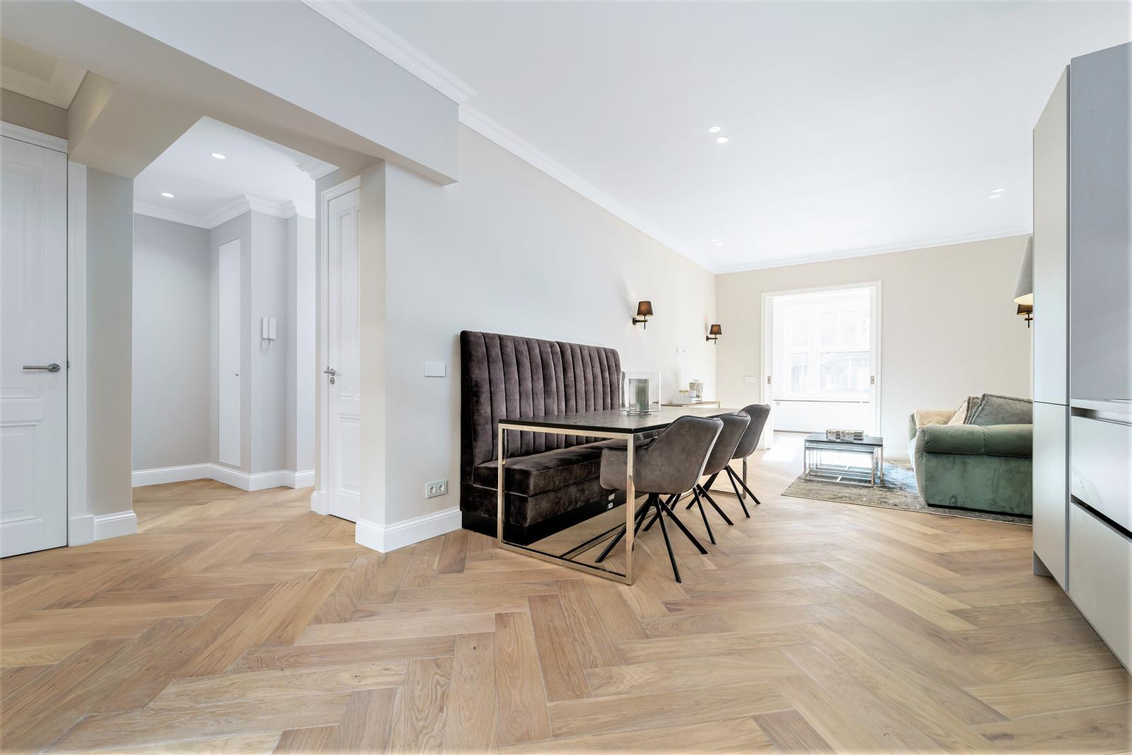 Appartement te huur in Amsterdam aan Minervaplein 34-1 – 4 kamers, 92 m²
