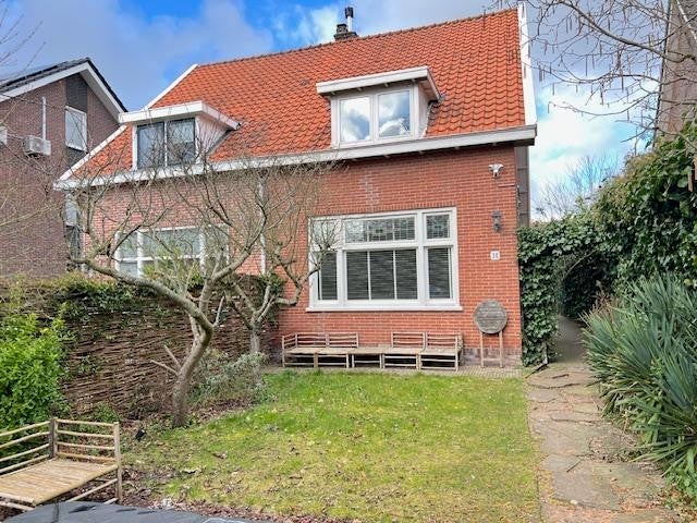 Huis te huur in Amsterdam aan Noorderakerweg – 4 kamers, 125 m²