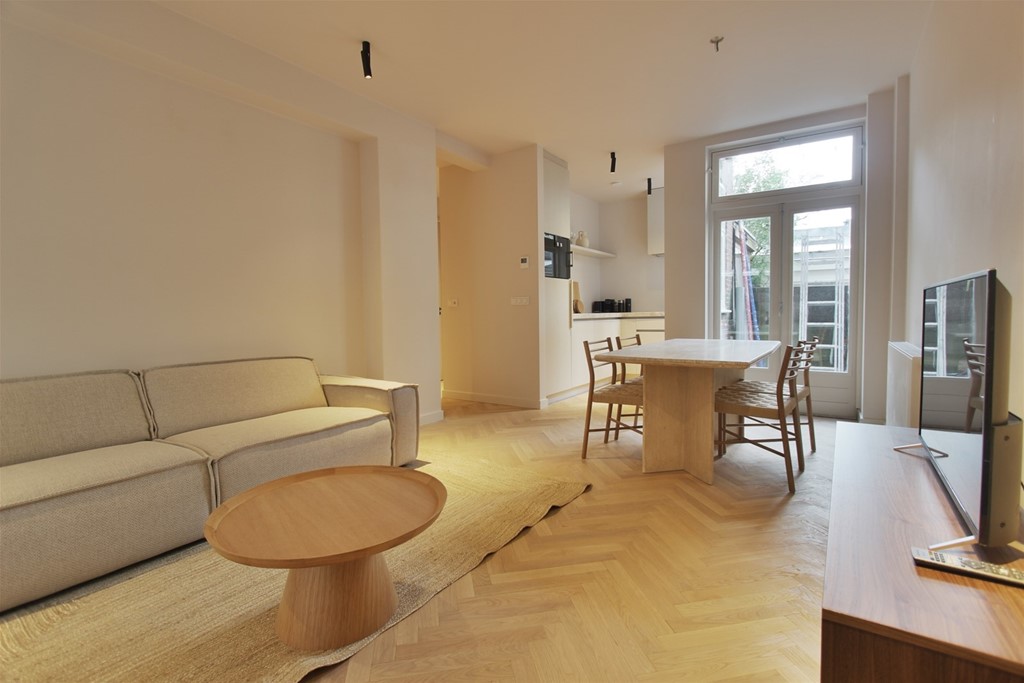 Appartement te huur in Amsterdam aan Noorderdwarsstraat – 3 kamers, 76 m²