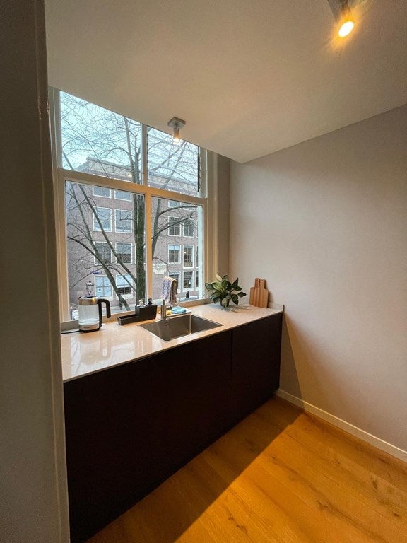 Appartement te huur in Amsterdam aan Oudezijds Achterburgwal 194-1 – 2 kamers, 64 m²