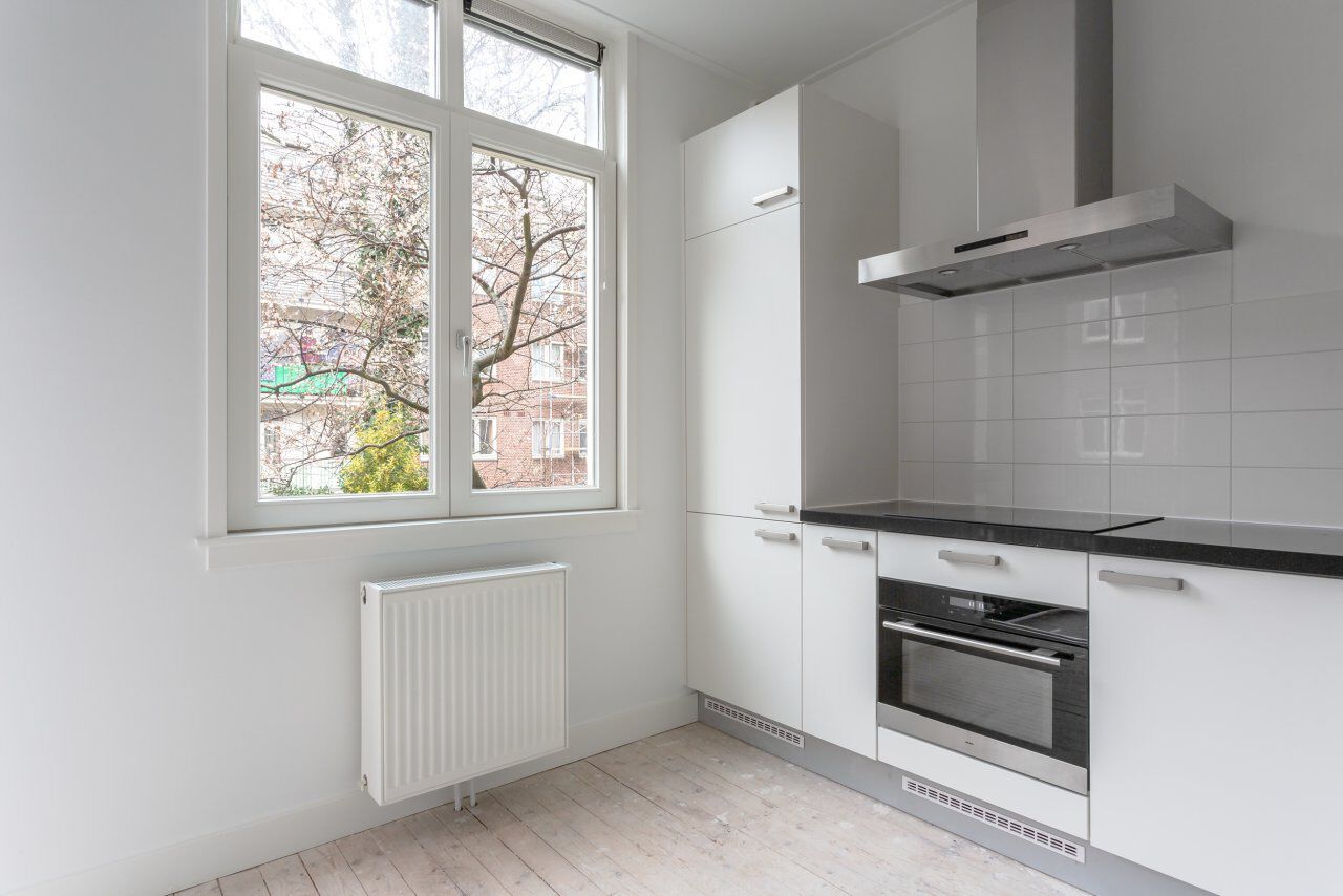 Appartement te huur in Amsterdam aan Paramaribostraat 147-1 – 4 kamers, 93 m²