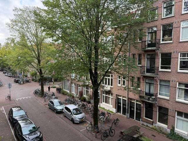 Appartement te huur in Amsterdam aan Rombout Hogerbeetsstraat – 2 kamers