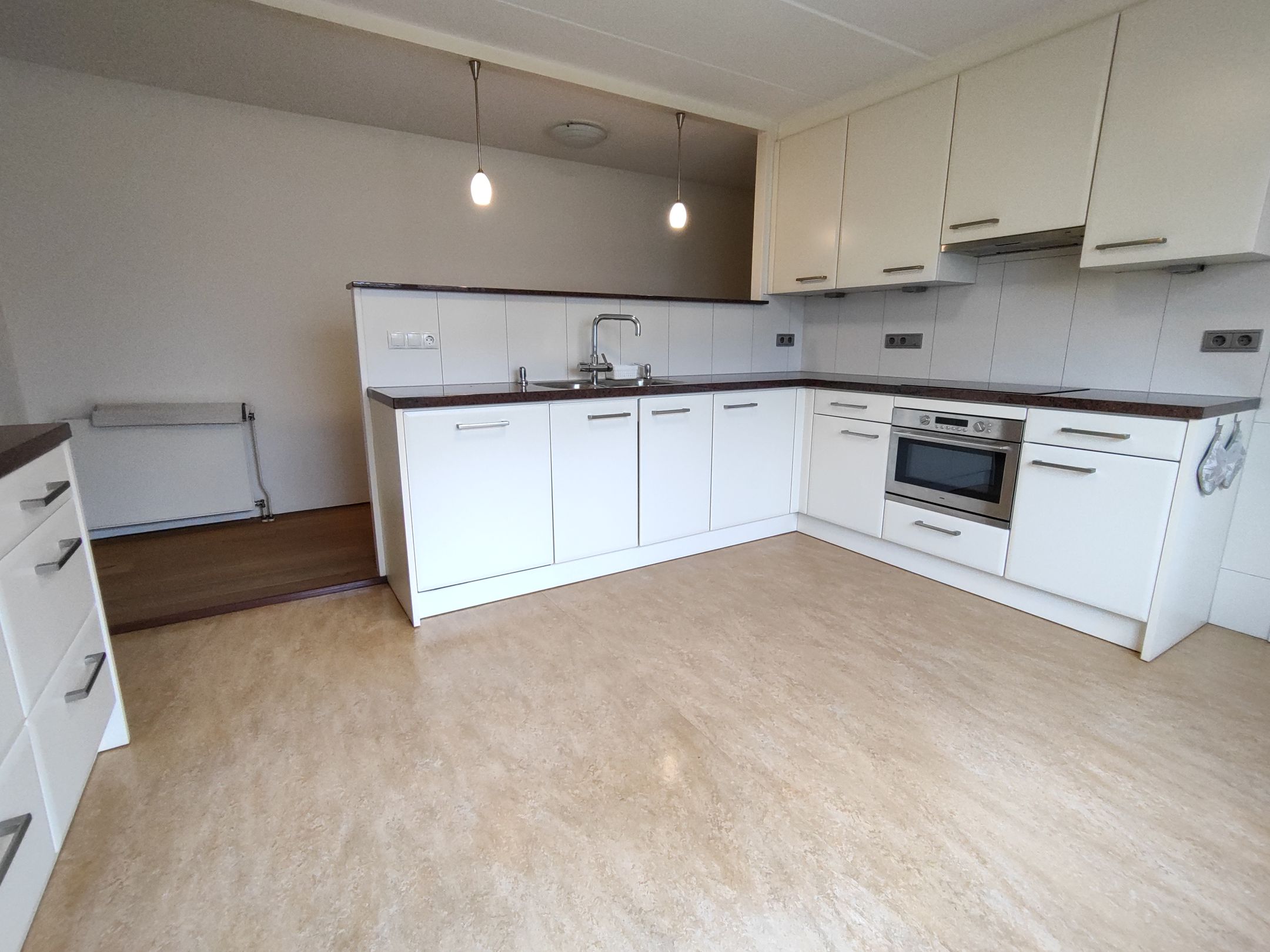 Appartement te huur in Amsterdam aan Rondeel 132 – 5 kamers, 98 m²