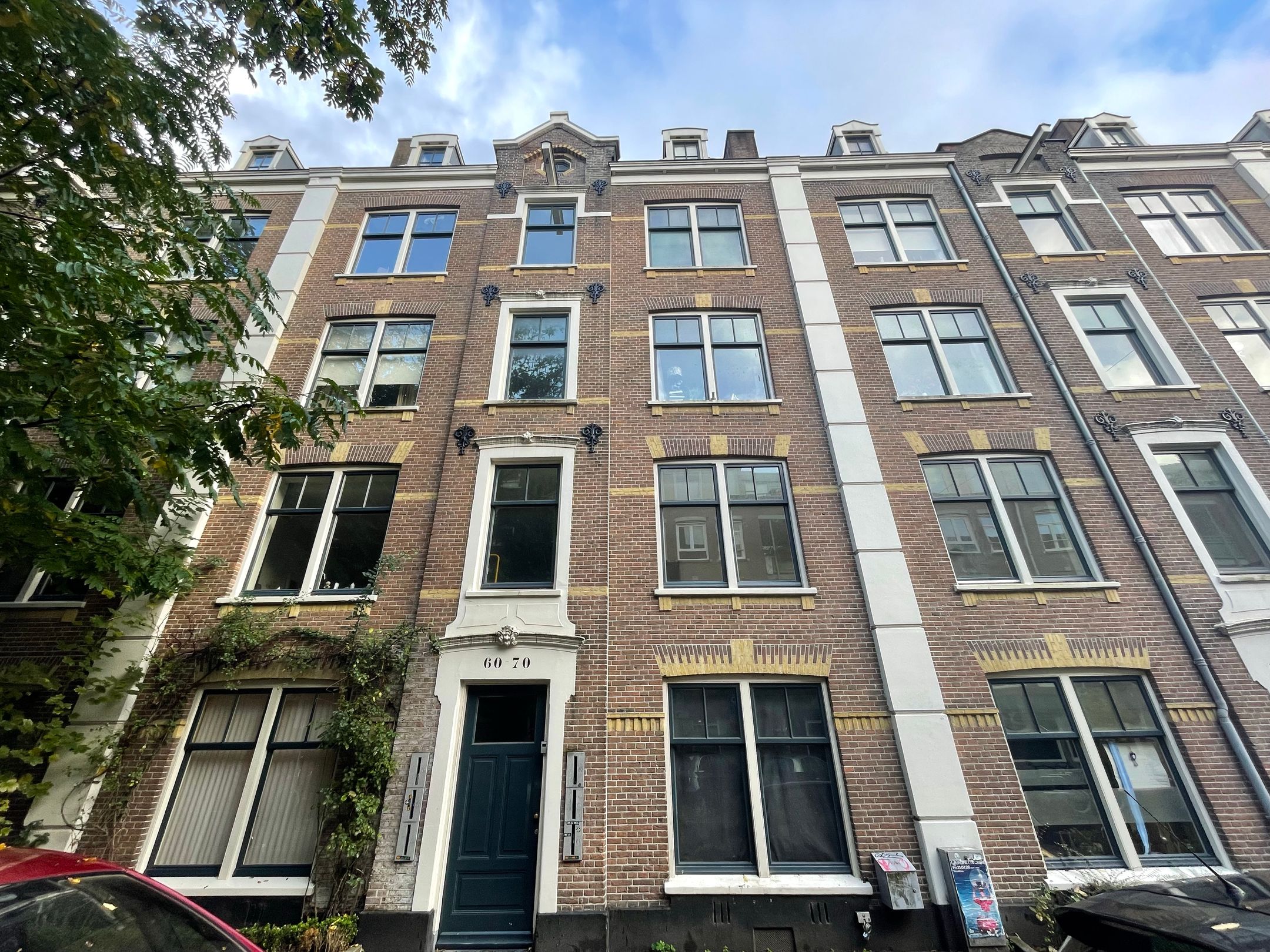 Appartement te huur in Amsterdam aan Tweede Jacob van Campenstraat 64 – 4 kamers, 83 m²