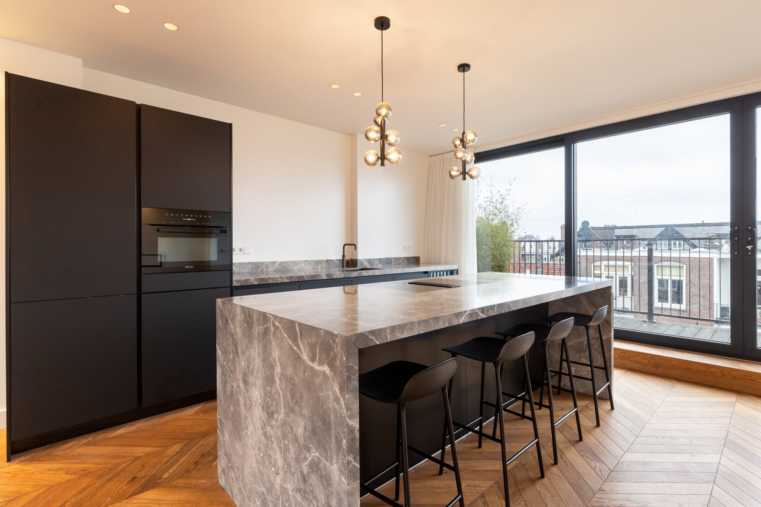 Appartement te huur in Amsterdam aan Valeriusstraat – 5 kamers, 143 m² (foto 7)