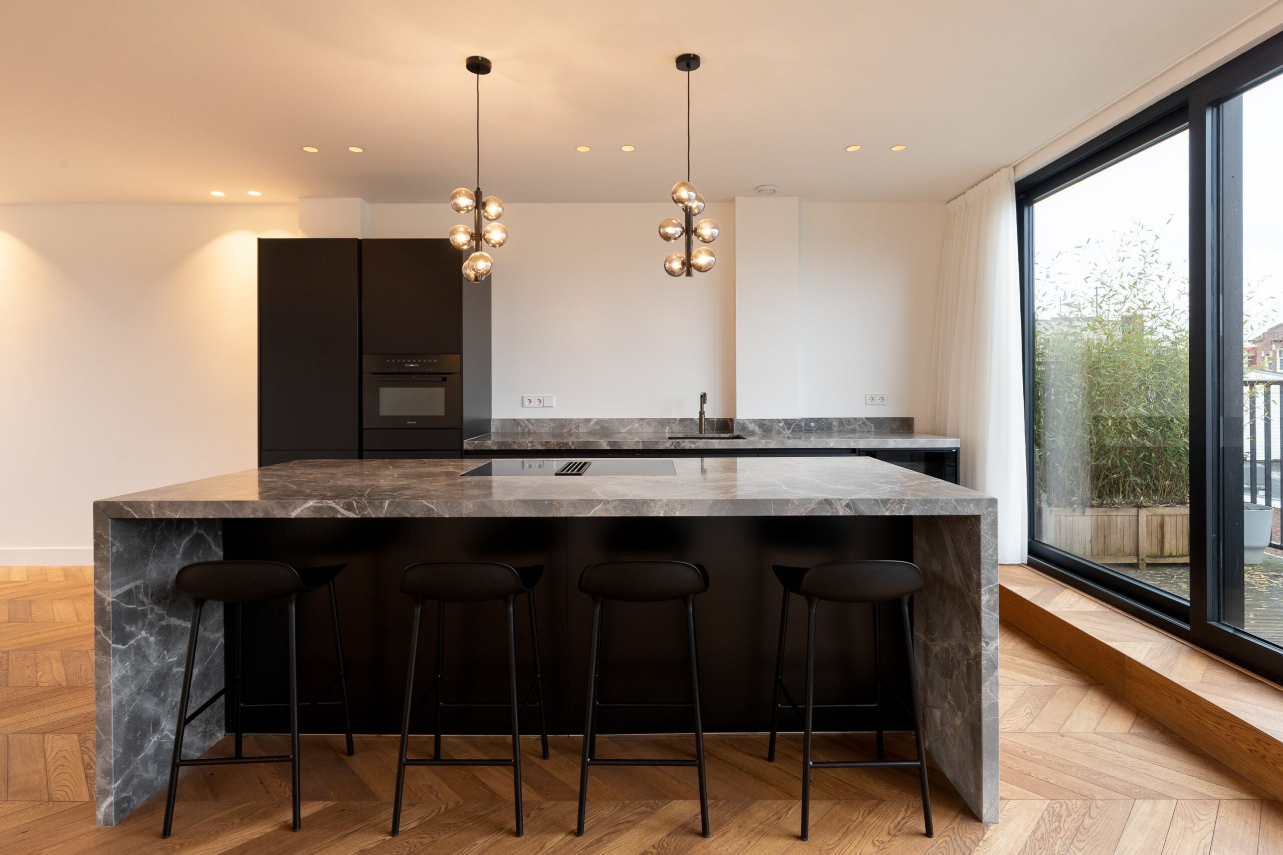 Appartement te huur in Amsterdam aan Valeriusstraat – 5 kamers, 143 m² (foto 9)