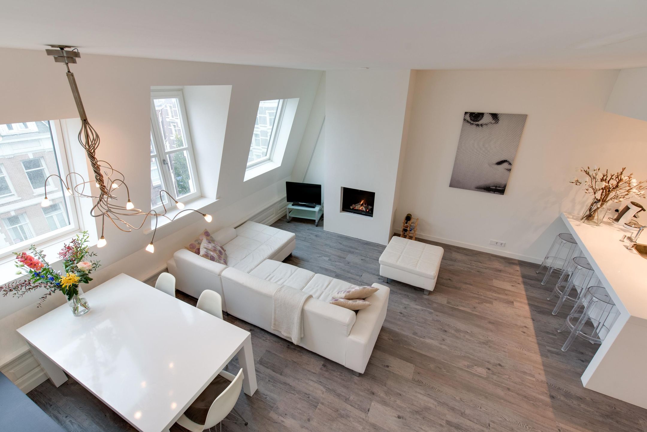 Appartement te huur in Amsterdam aan Van Woustraat 68-4 – 3 kamers, 70 m²