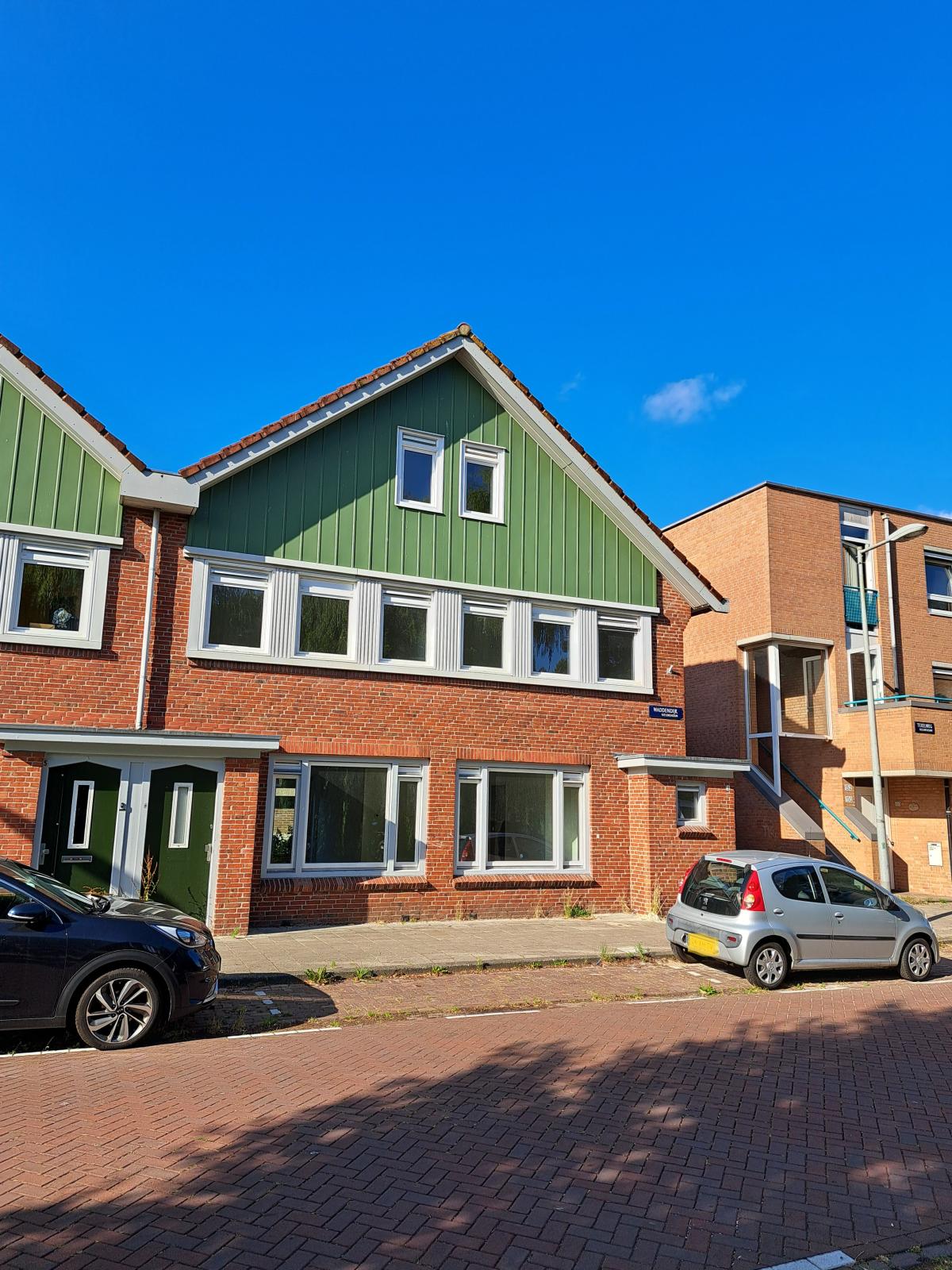 Huis te huur in Amsterdam aan Waddendijk 3 – 6 kamers, 144 m²
