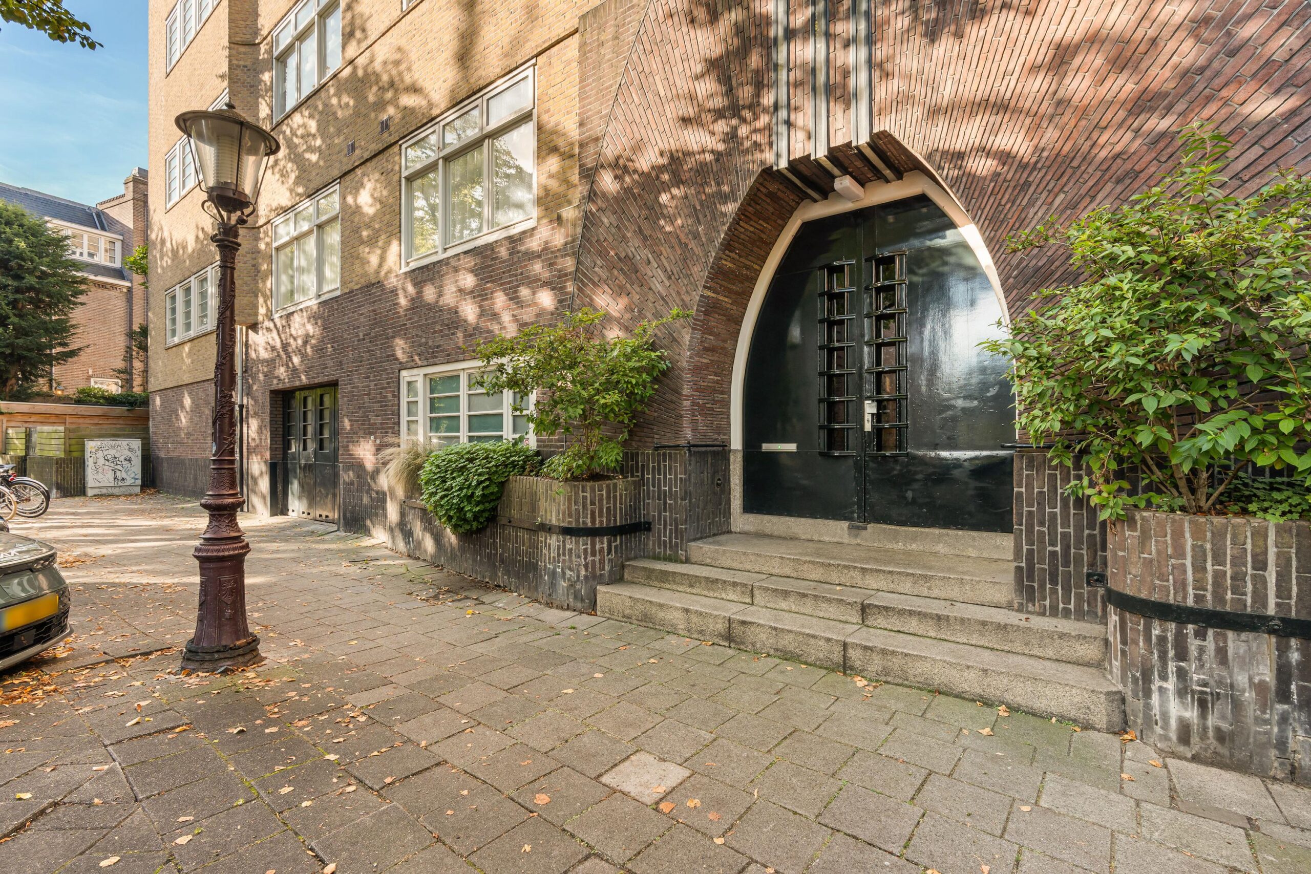 Appartement te huur in Amsterdam aan Waldeck Pyrmontlaan 20-HLA – 6 kamers, 182 m²