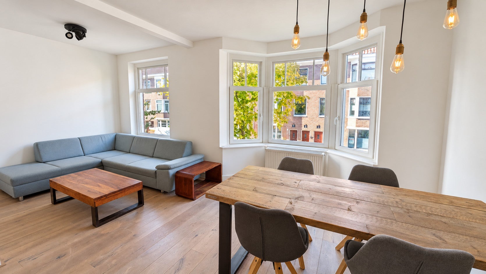 Appartement te huur in Amsterdam aan Woestduinstraat – 3 kamers, 53 m²