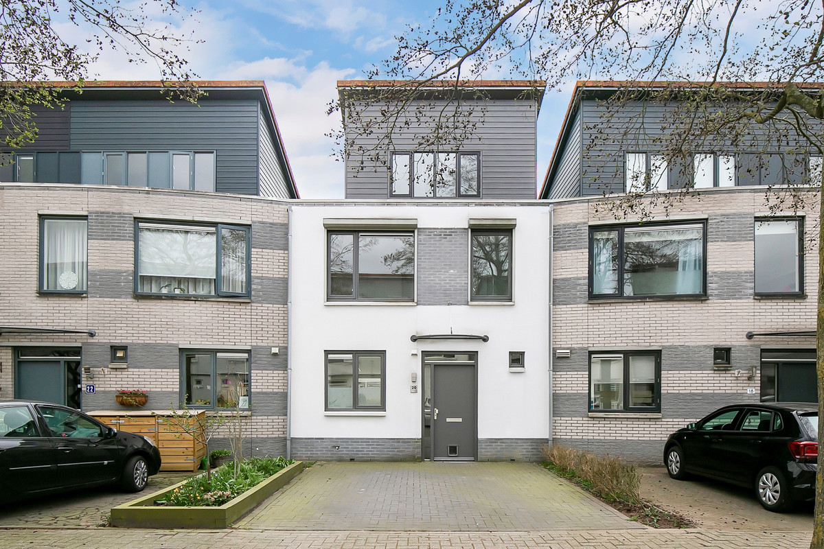 Huis te huur in Arnhem aan Wim Sonneveldstraat 20 – 5 kamers, 130 m²