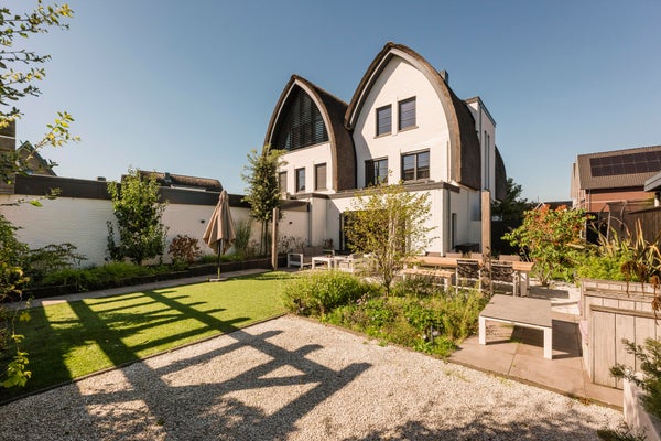 Huis te huur in Badhoevedorp aan Daslookstraat 11 – 6 kamers, 274 m²