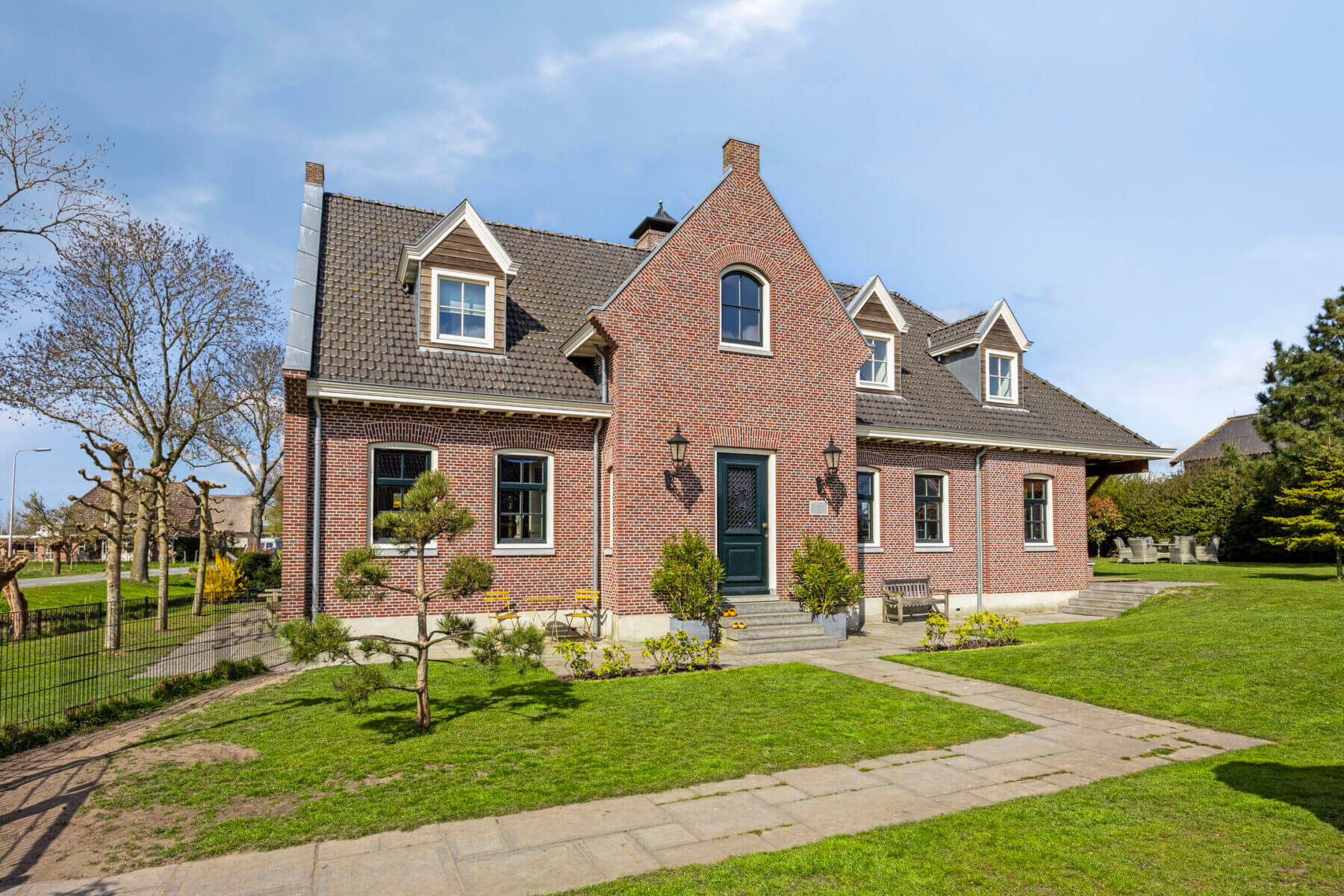 Huis te huur in Berkel en Rodenrijs aan Noordersingel – 6 kamers, 266 m²