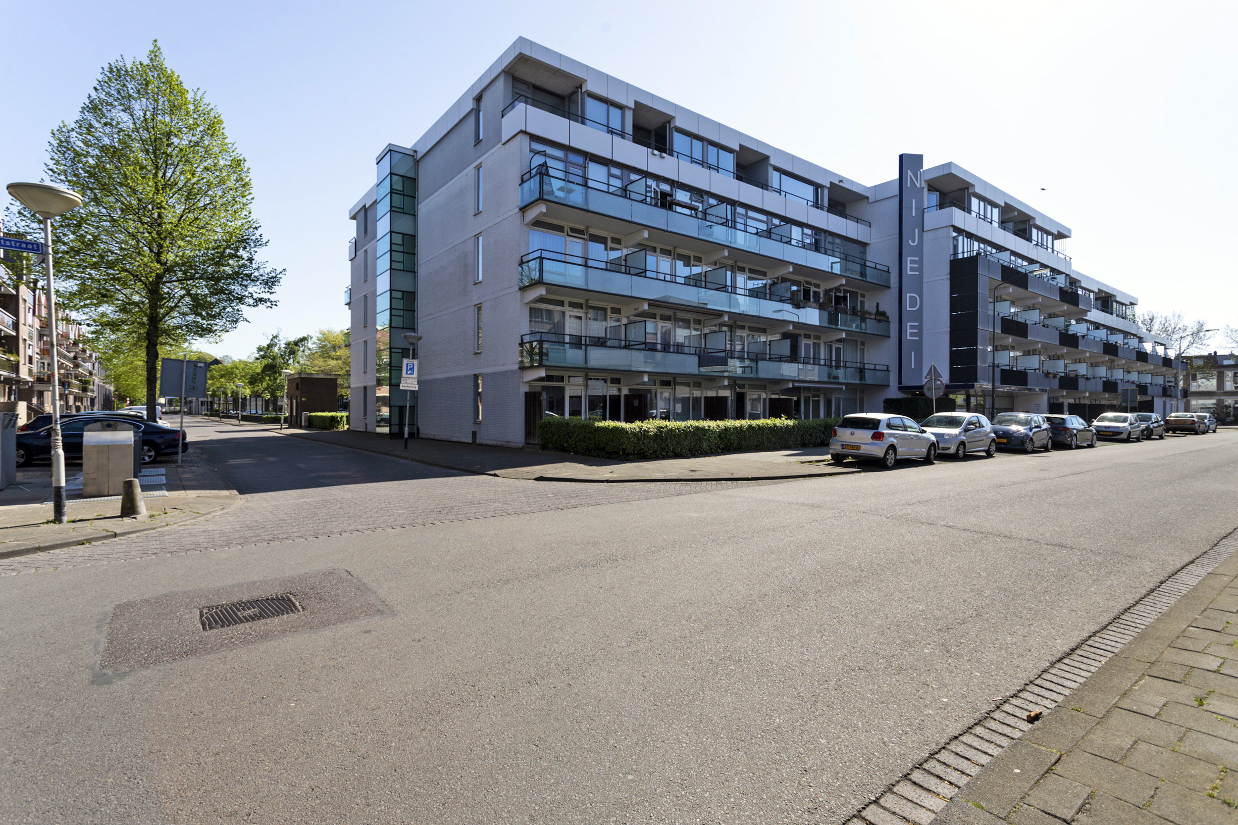Studio te huur in Breda aan Nieuwe Dieststraat 132 – 1 kamers, 44 m²