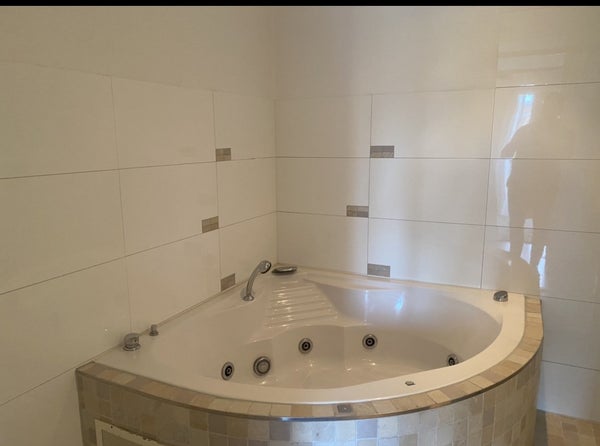 Appartement te huur in Capelle aan den IJssel aan 2e Octaviolaan – 2 kamers, 92 m²