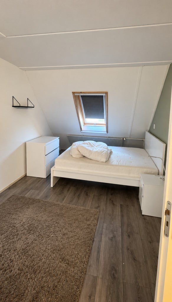 Kamer te huur in Capelle aan den IJssel aan Waldhoorn – 1 kamers, 10 m²