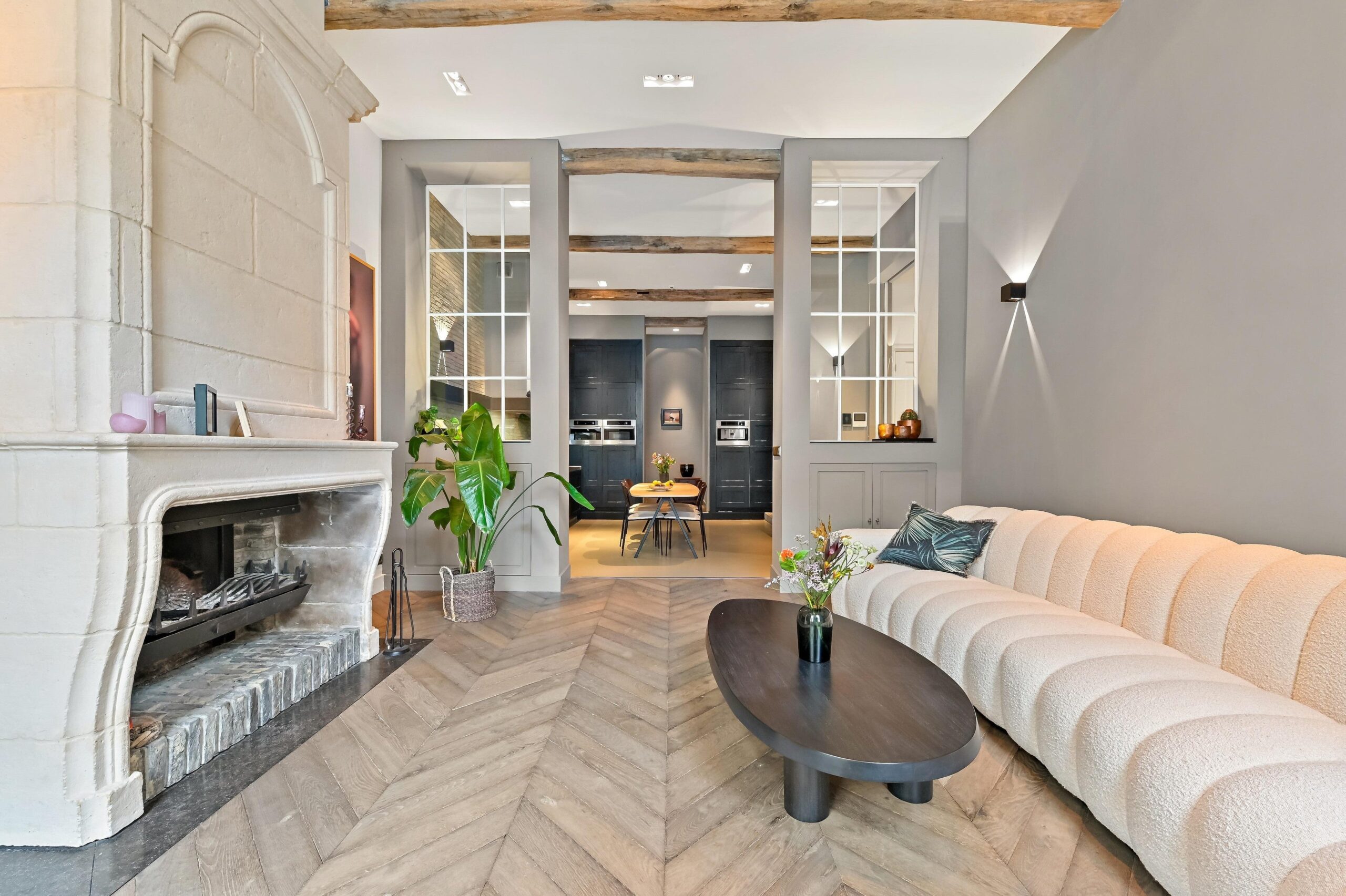 Appartement te huur in Den Haag aan 1e Sweelinckstraat 20 – 3 kamers, 137 m²